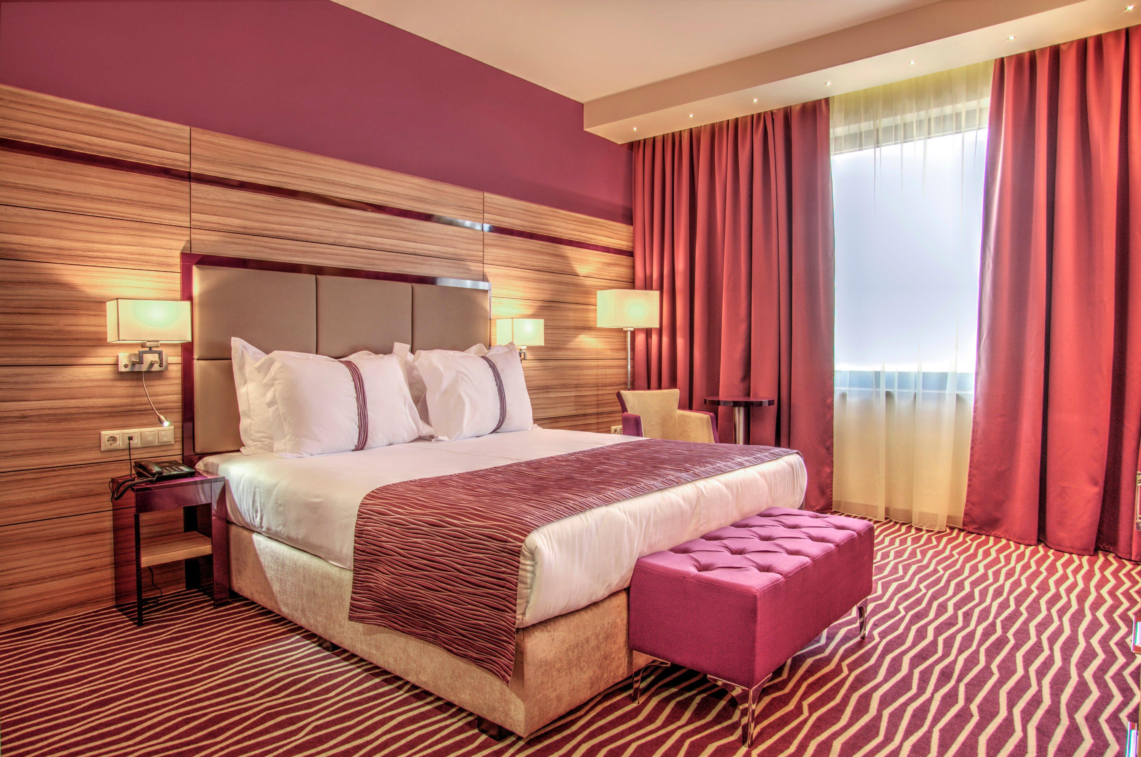 Holiday Inn Plovdiv By Ihg Экстерьер фото