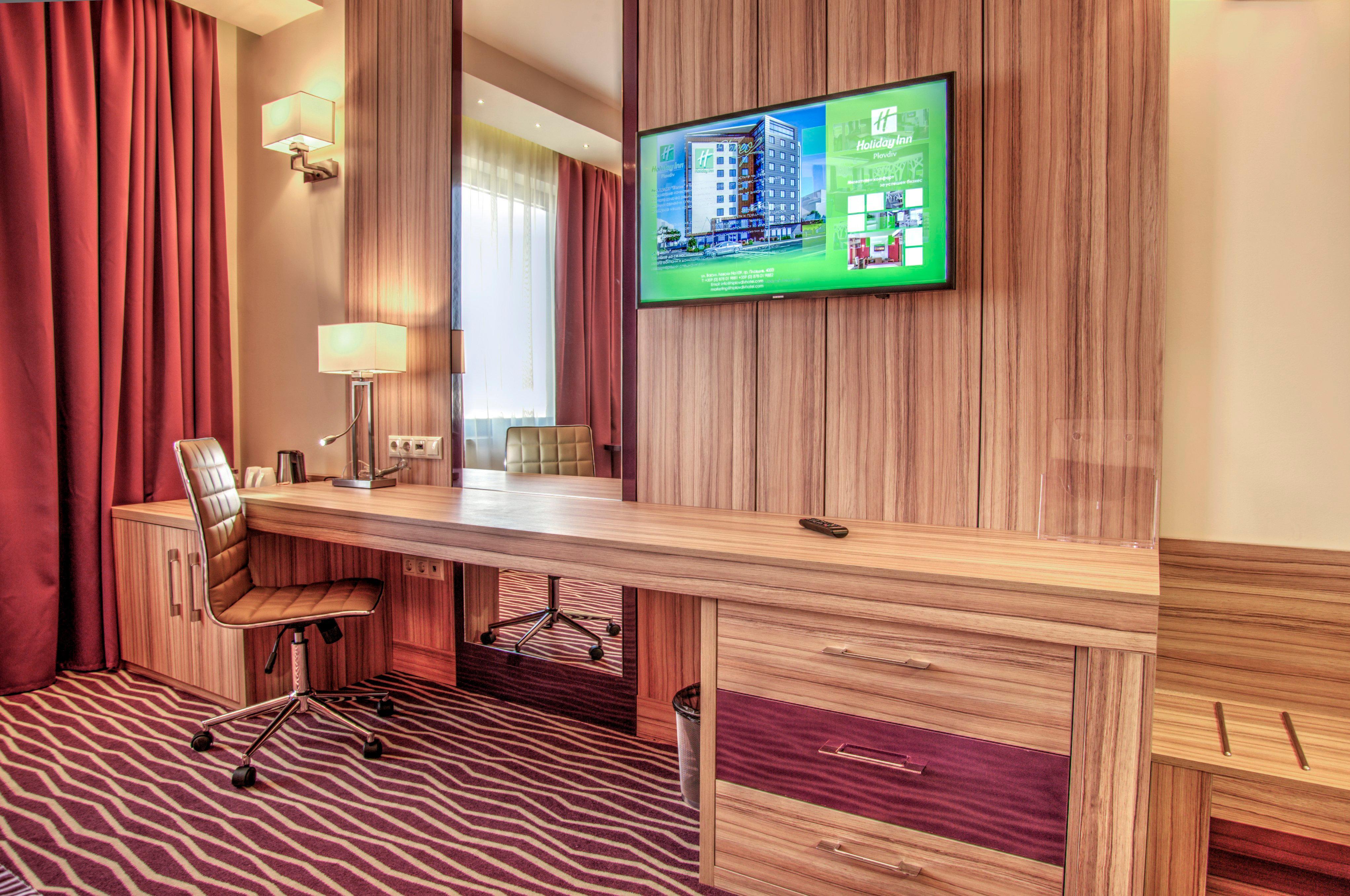 Holiday Inn Plovdiv By Ihg Экстерьер фото