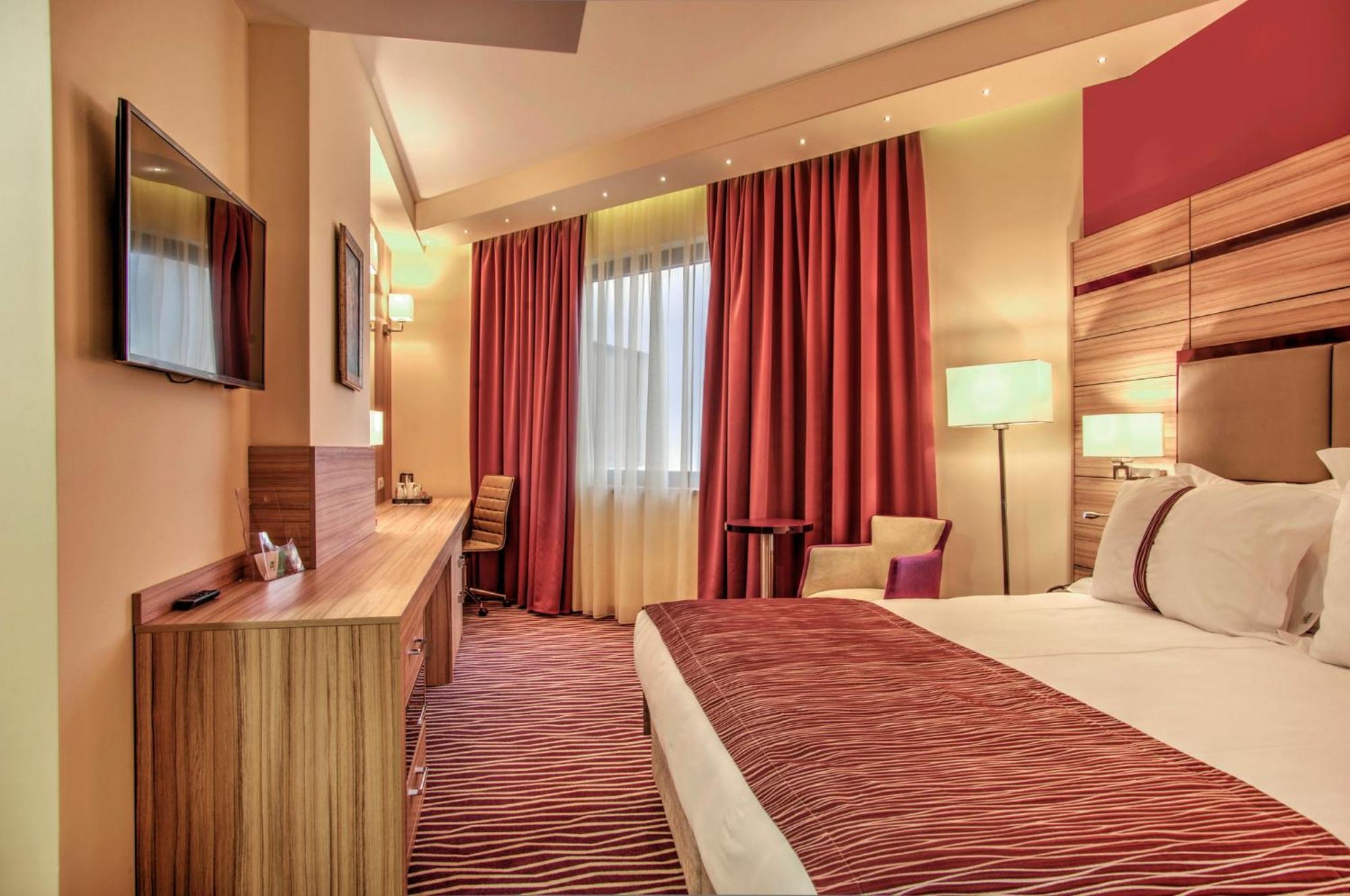 Holiday Inn Plovdiv, An Ihg Hotel Экстерьер фото